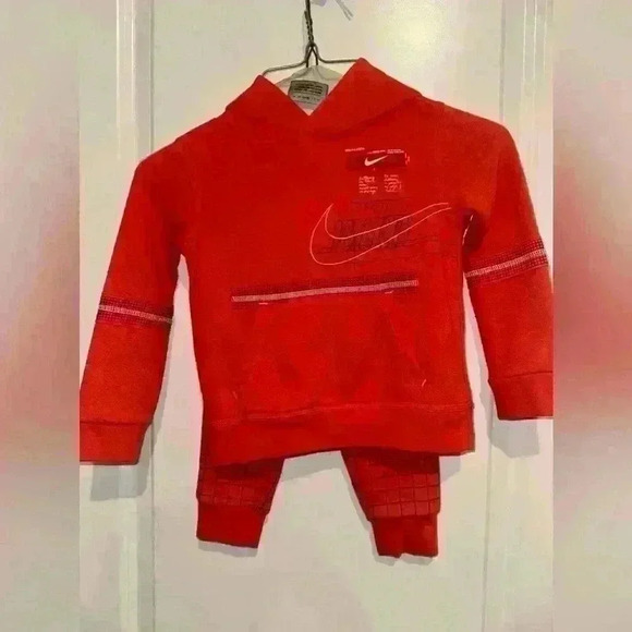 Nike boys toddler matching 2 piece sweat suit black and orange size 2t - Picture 2 of 8